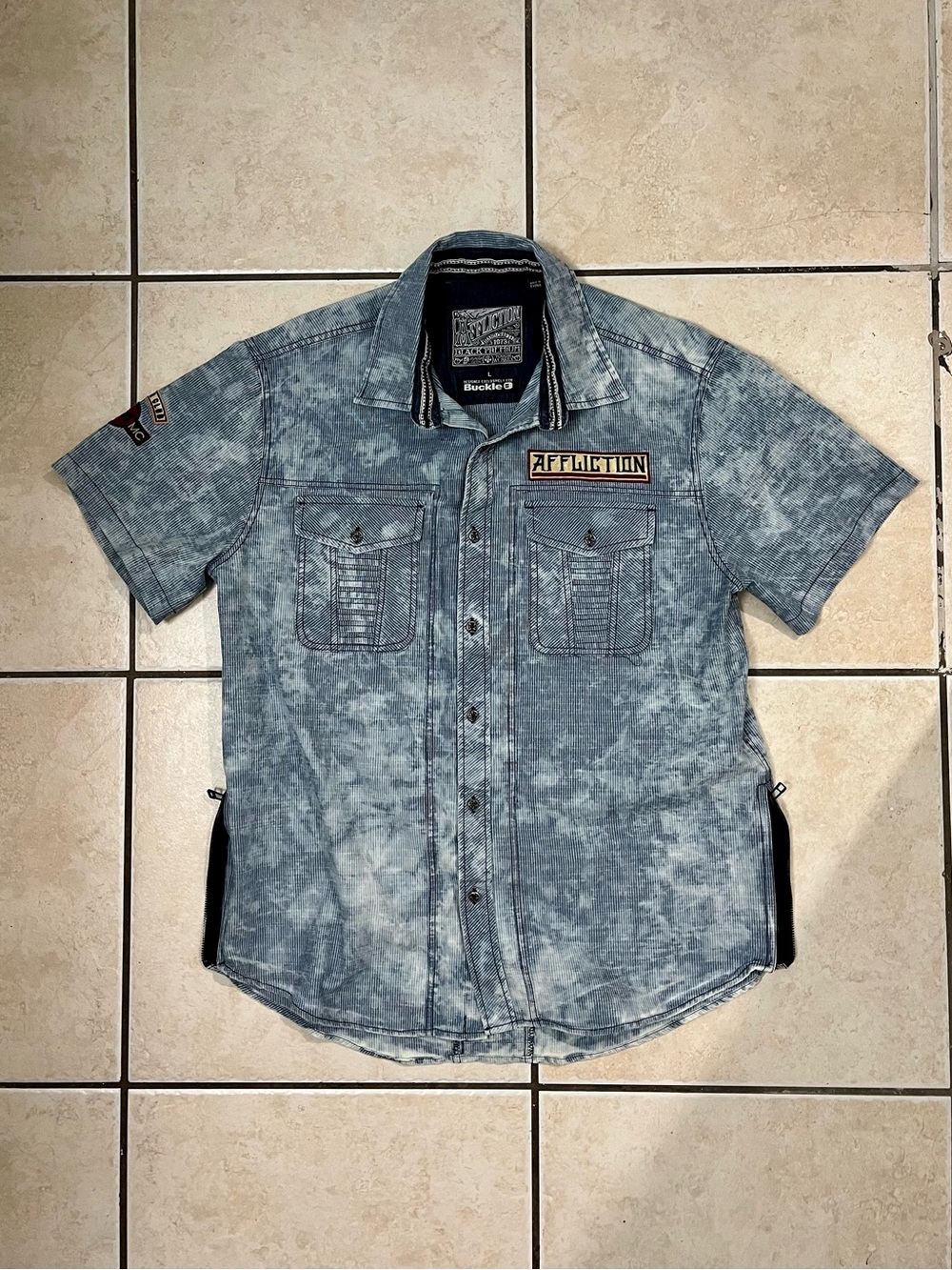 Affliction Men’s Short-Sleeve Washed Denim Button-Up - Light Blue